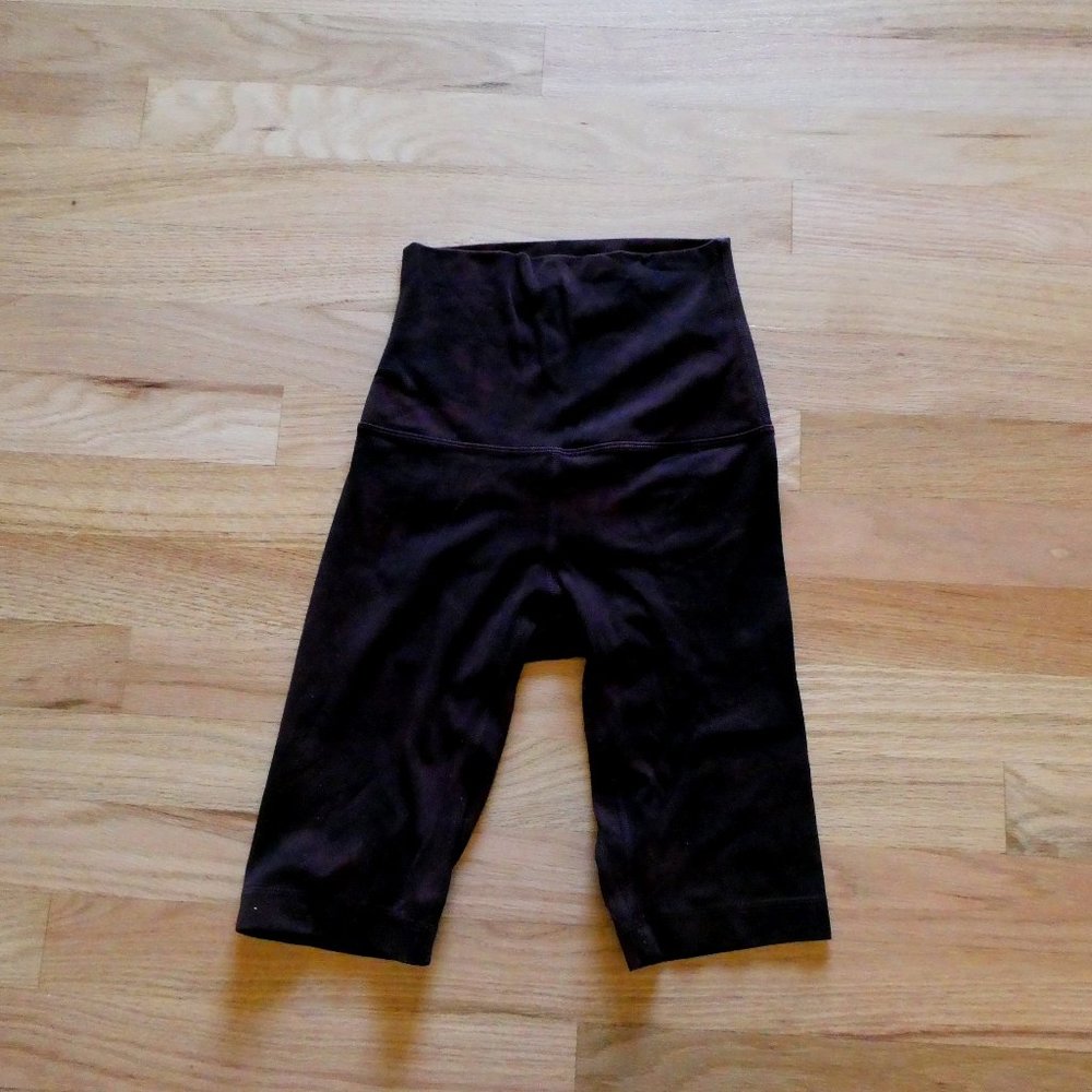 Lululemon Align Biker Short Purple/Black